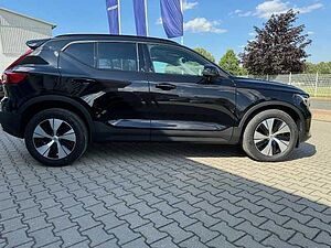 Volvo  XC40 Plus, B3 Mild-Hybrid, Benzin, Dark