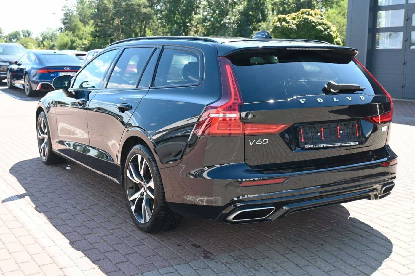 Volvo  R Design T6  PHEV AWD*STHZG*H&K*PANO*HUD*