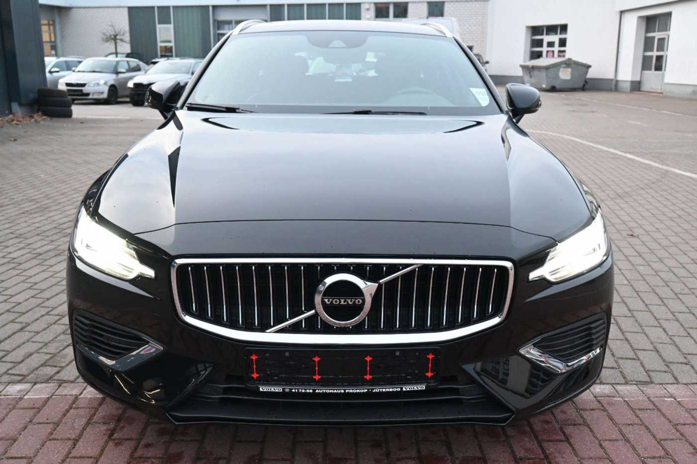 Volvo  T8 TE AWD Inscription*LED*CAM*PANO*PDC*