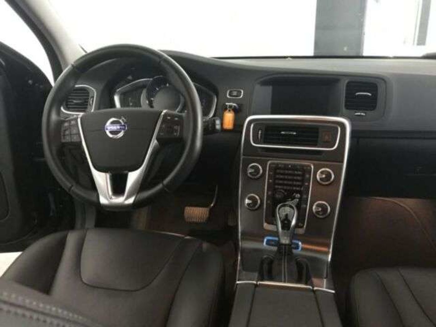 Volvo  D6 Plug-In-Hybrid AWD Summum*E-Kennzeichen*