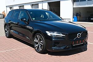 Volvo  R Design T6  PHEV AWD*STHZG*H&K*PANO*HUD*