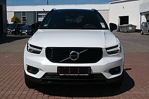 Volvo  T4 Autom. R-Design*FSHZG*PANO*BLIS*ACC*AHK