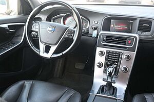 Volvo  D6*Sum*SD*NAVI*STHZ*E-KZ*Miete*Mietkauf