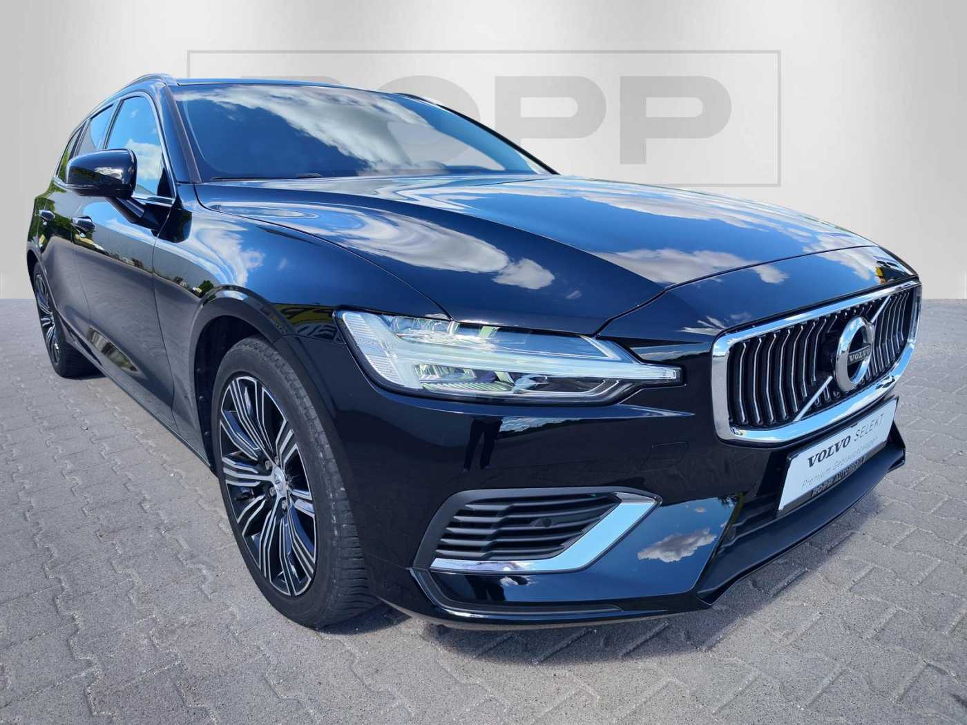 Volvo  T6 AWD Plug In Hybrid H&K NAV LHZ RFK