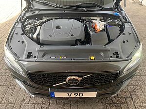 Volvo  T6 AWD Recharge R Design 360° ACC 2xSHZ PANO