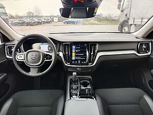 Volvo  T8 AWD Recharge R Design Expression AHK 0,5%