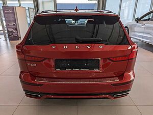 Volvo  T8 R Design Plug-In Hybrid AWD