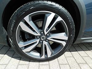 Volvo  D4 AWD Geartronic Pro