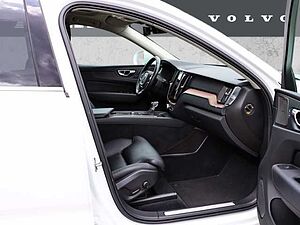 Volvo  D4 Inscription 360° H&K KEYLESS ACC PANO
