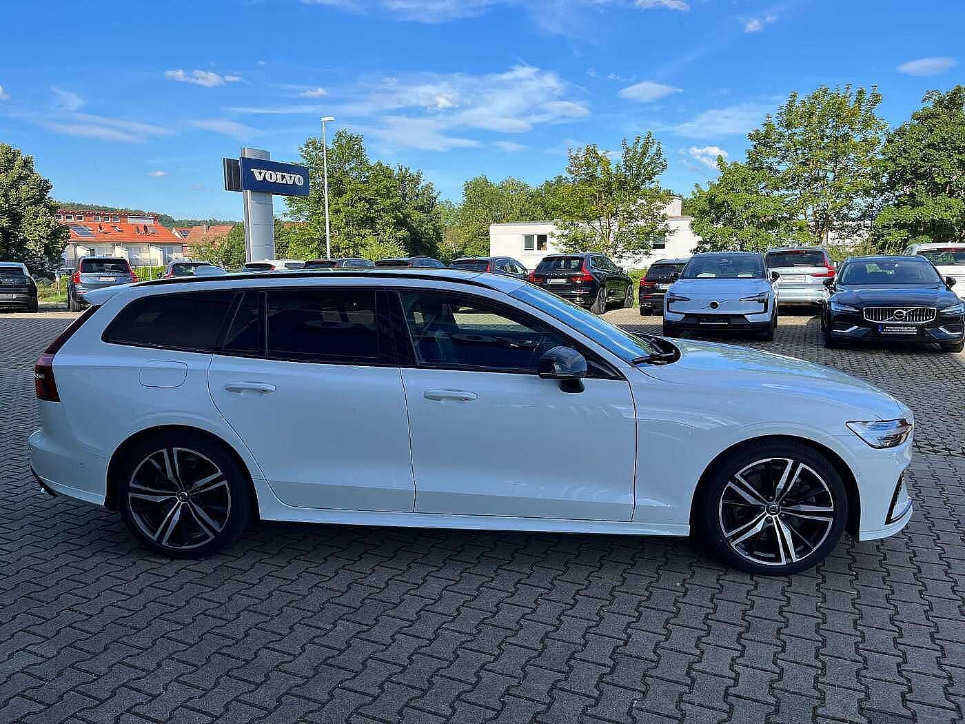 Volvo  T8 AWD Recharge Geartronic R-Design