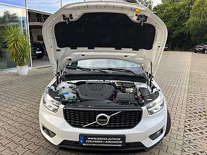 Volvo  T5 R-Design Expression