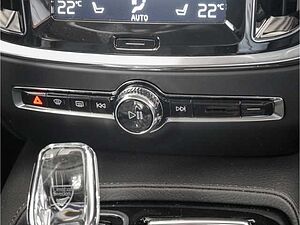 Volvo  Inscription Plug-In Hybrid T8 AWD ohne 180 KM/h Limit Polestar Perfo. StandHZG