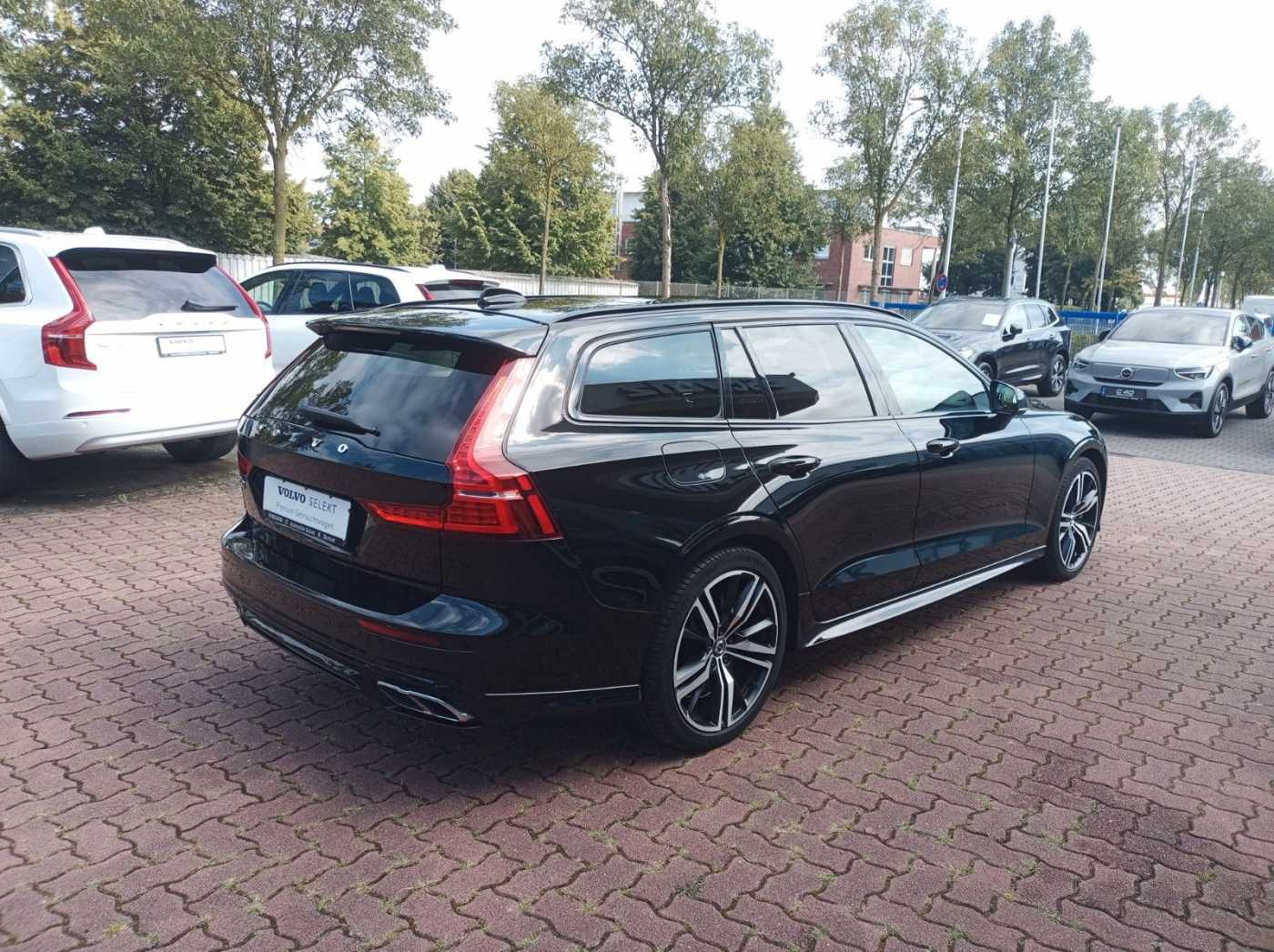 Volvo  T6 Recharge AWD Geartronic R Design