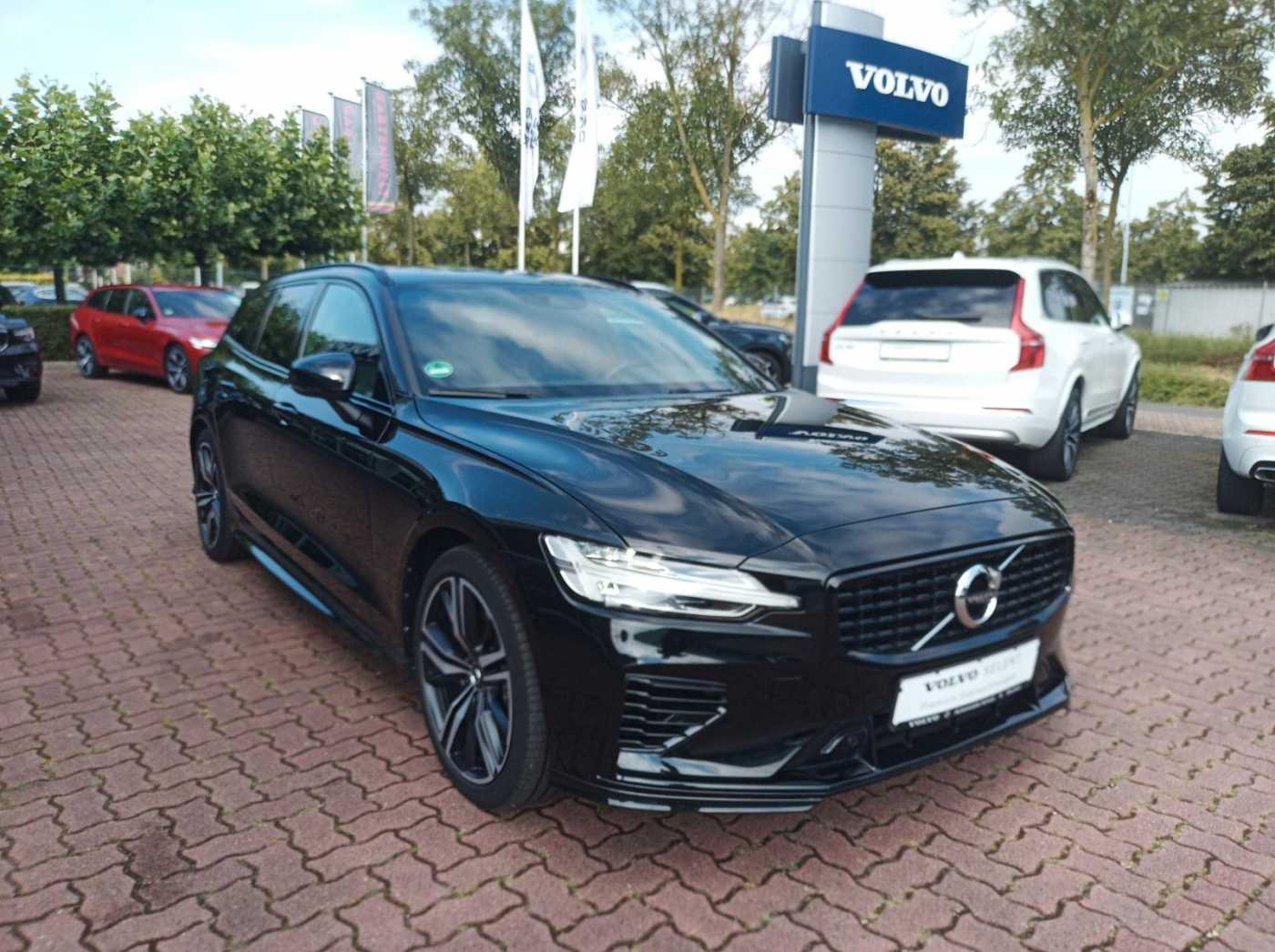 Volvo  T6 Recharge AWD Geartronic R Design