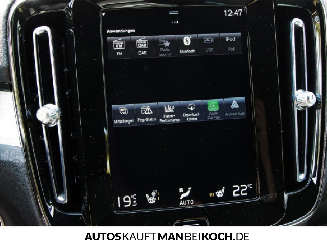 Volvo  XC40 Core, T2 Automatikgetriebe, Benzin