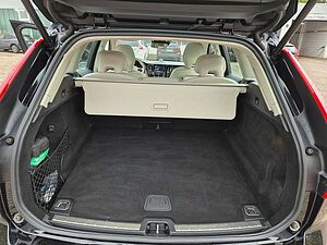 Volvo  D4 Inscription 2WD