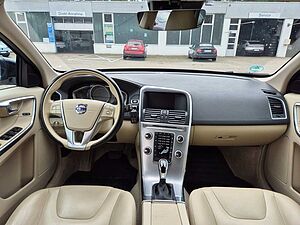 Volvo  D4 Autom. Summum AWD AHK