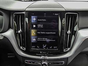 Volvo  Momentum Pro 2WD B4 Diesel EU6d AD AHK Navi digitales Cockpit Soundsystem LED Ku