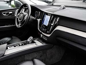 Volvo  Inscription AWD B4 Diesel EU6d Leder Navi StandHZG Keyless e-Sitze ACC Rückfahrk