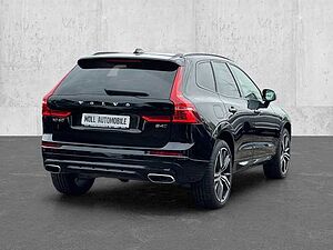 Volvo  R Design AWD B4 Diesel EU6d Allrad StandHZG Navi digitales Cockpit Memory Sitze