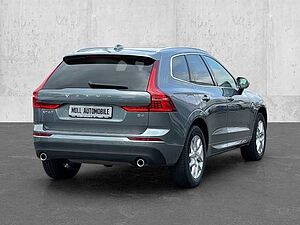 Volvo  Momentum Pro 2WD B4 Benzin EU6d Navi Leder digitales Cockpit Memory Sitze Sounds