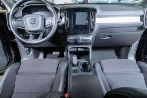 Volvo  T3 Momentum Pro Navi ACC 2-Zonen-Klimaautomatik
