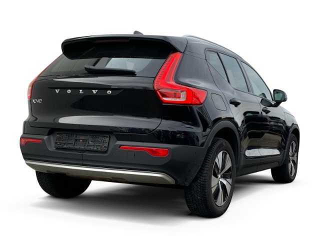 Volvo  Momentum Pro 2WD EU6d B4 Mild-Hybrid Benzin Automatikgetriebe AHK ISS Licht-Pake