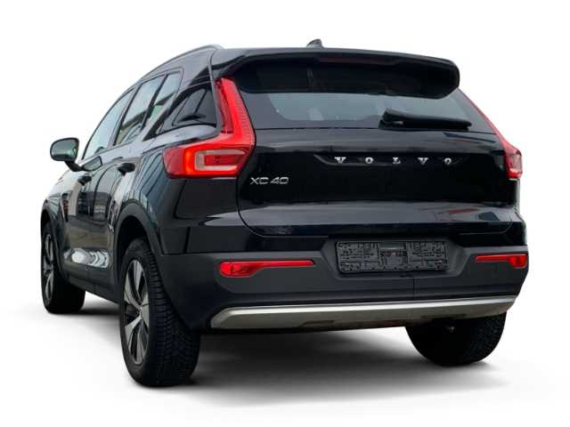 Volvo  Momentum Pro 2WD EU6d B4 Mild-Hybrid Benzin Automatikgetriebe AHK ISS Licht-Pake