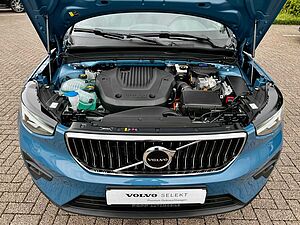 Volvo  T4 Recharge Core ACC AHK CAM LHZ SHZ PDC QI