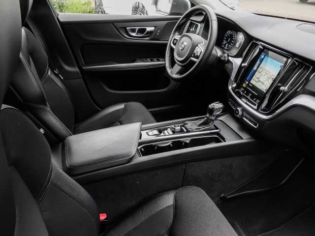 Volvo  Cross Country Basis AWD D4 EU6d-T Allrad Navi digitales Cockpit Soundsystem 360
