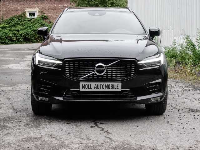 Volvo  R Design AWD B4 Diesel EU6d Allrad StandHZG Navi digitales Cockpit Memory Sitze