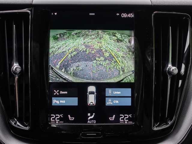 Volvo  R Design AWD B4 Diesel EU6d Allrad StandHZG Navi digitales Cockpit Memory Sitze