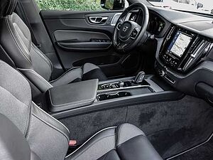 Volvo  R Design AWD B4 Diesel EU6d Allrad StandHZG AHK Navi digitales Cockpit Memory Si