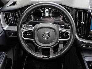 Volvo  R Design AWD B4 Diesel EU6d Allrad StandHZG AHK Navi digitales Cockpit Memory Si