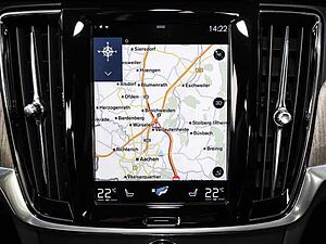 Volvo  Inscription Recharge Plug-In Hybrid AWD T8 Twin Engine EU6d Allrad StandHZG AHK