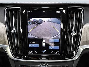 Volvo  Inscription Recharge Plug-In Hybrid AWD T8 Twin Engine EU6d Allrad StandHZG AHK