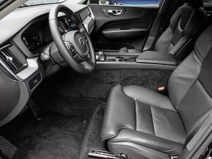 Volvo  Core 2WD B4 Benzin EU6d StandHZG AHK Leder digitales Cockpit Memory Sitze