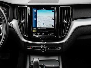 Volvo  Momentum Pro AWD B4 Diesel EU6d Allrad StandHZG Navi Leder digitales Cockpit Mem