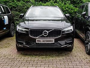 Volvo  Momentum Pro AWD B4 Diesel EU6d Allrad Navi Leder digitales Cockpit Soundsystem