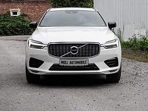 Volvo  R Design AWD B4 Diesel EU6d-T Allrad StandHZG Navi digitales Cockpit Memory Sitz