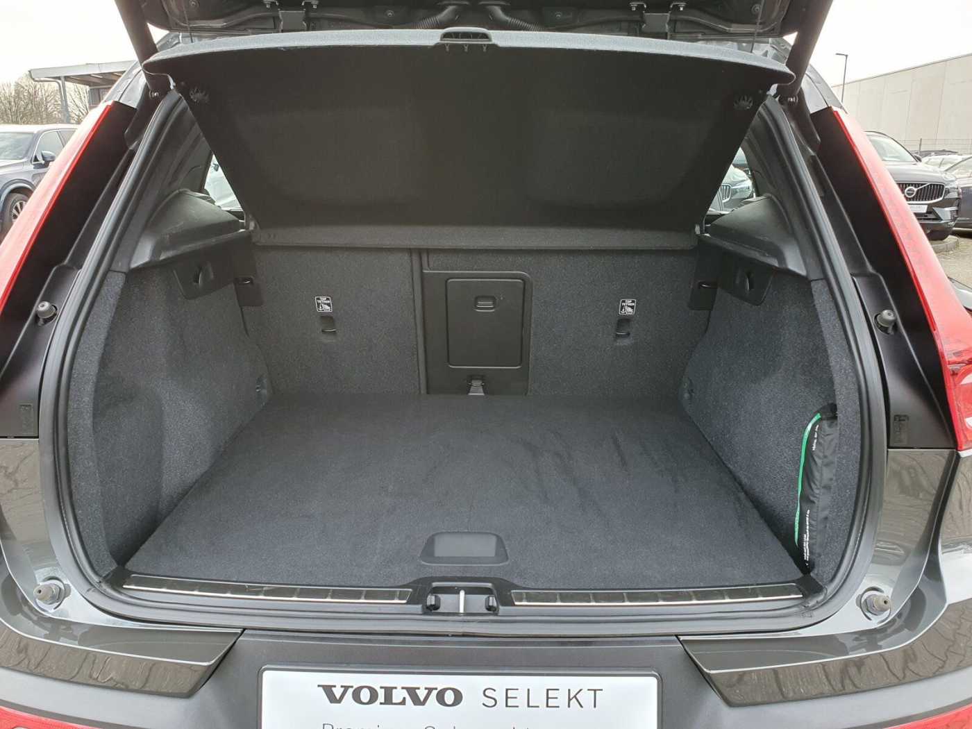 Volvo  D4 AWD Inscription Navi/Keyless-Start/Autom