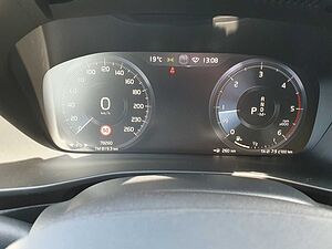 Volvo  D4 Autom. AWD Momentum Navi/Keyless-Start