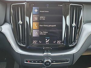 Volvo  D4 Momentum Pro Navi/Keyless-Start/Autom/BC