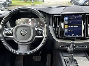 Volvo  D5 Inscription AWD PANO LUFT 360° HUD