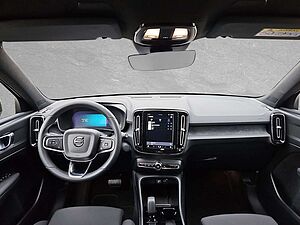 Volvo  XC40 P8 Pure Electric 2WD Plus Ganzjahresreifen