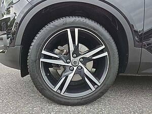 Volvo  XC40 D4 AWD R-Design  Pano. -Dach/Klima/Sitzhzg.