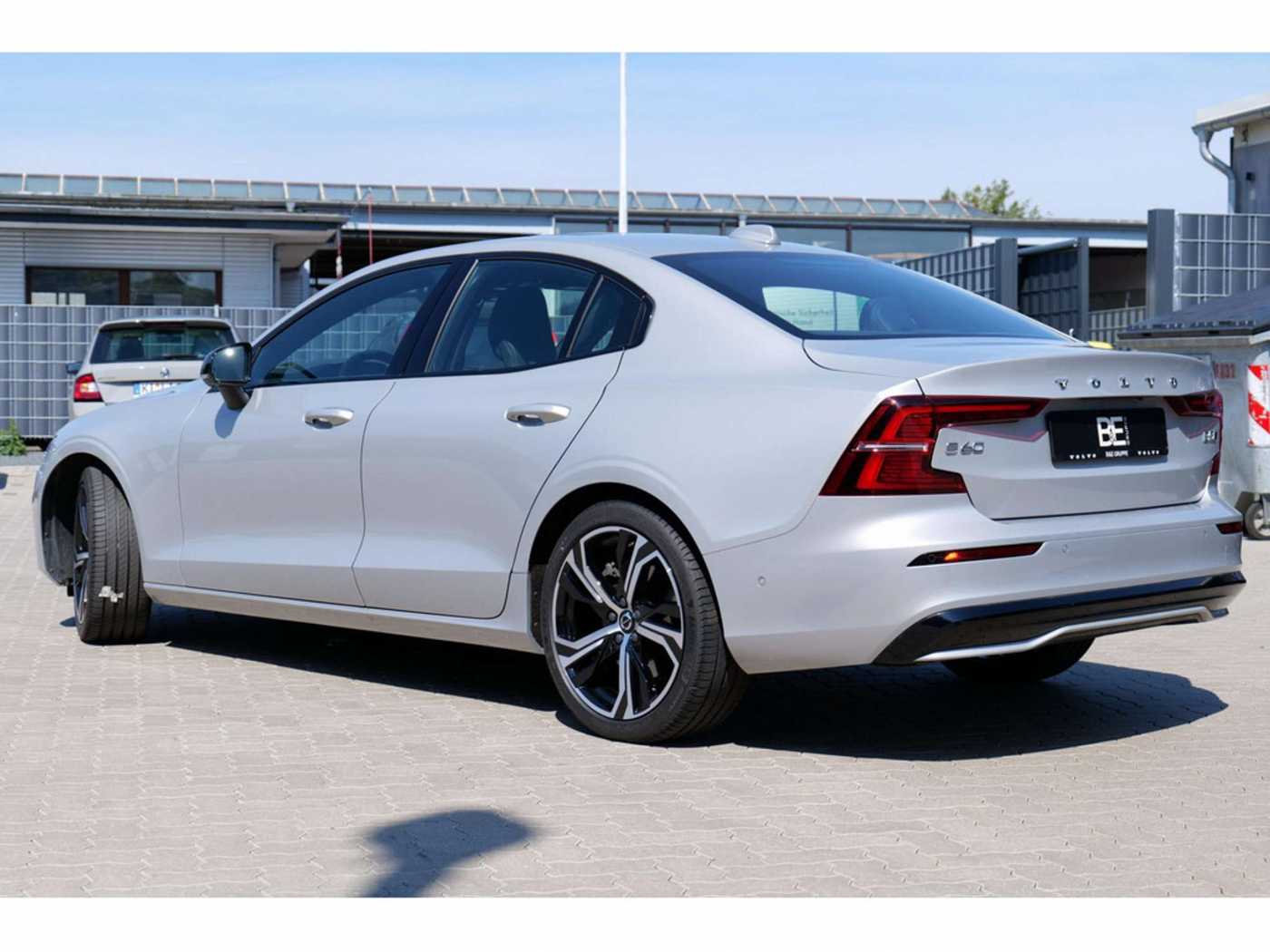 Volvo  Lim. B5 Ultimate Dark AWD