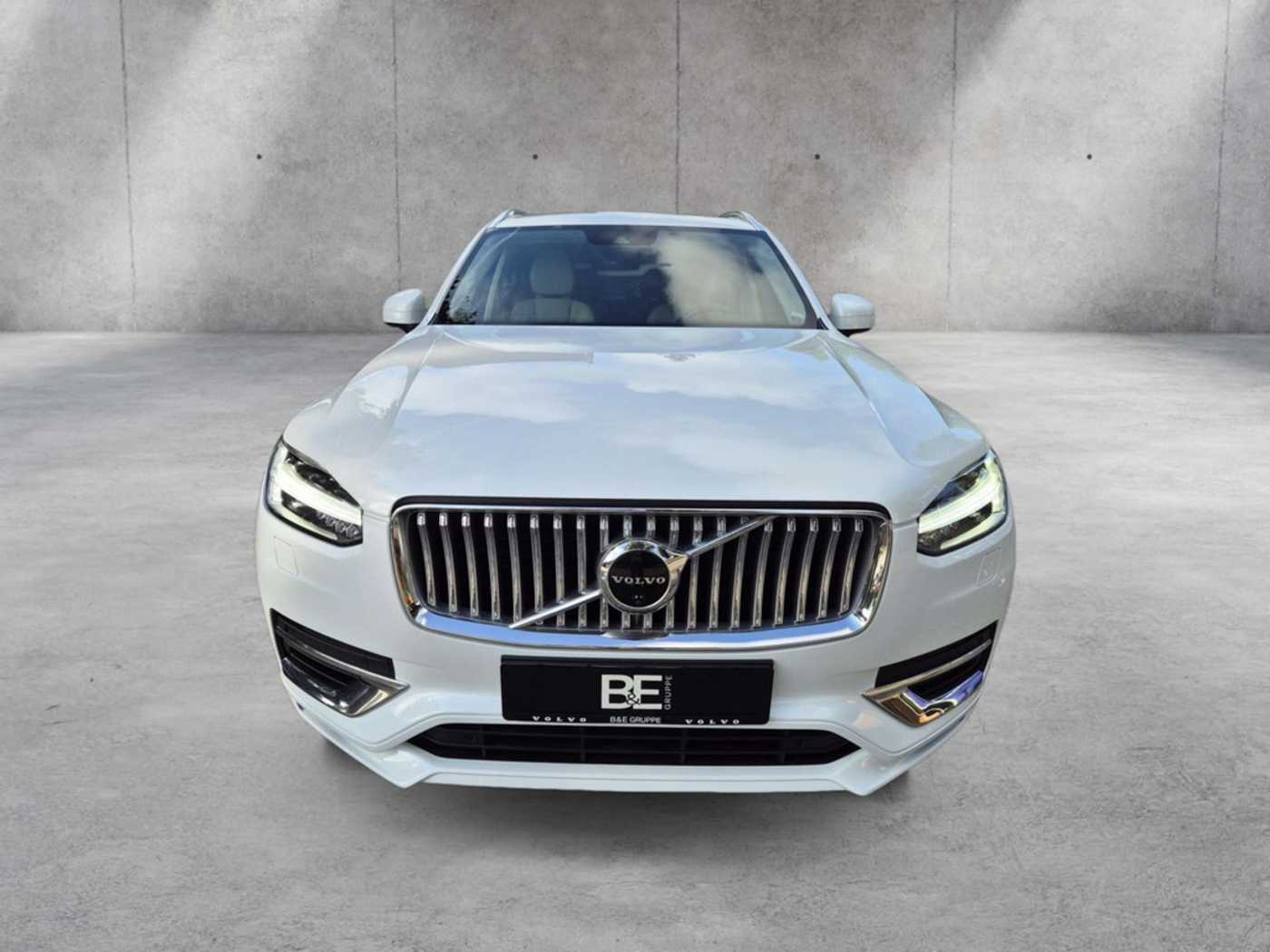 Volvo  T8 Inscription Expression Recharge Plug-In Hybrid