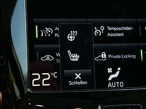 Volvo  D3 Momentum Pro LEDER AHK STANDHEIZUNG