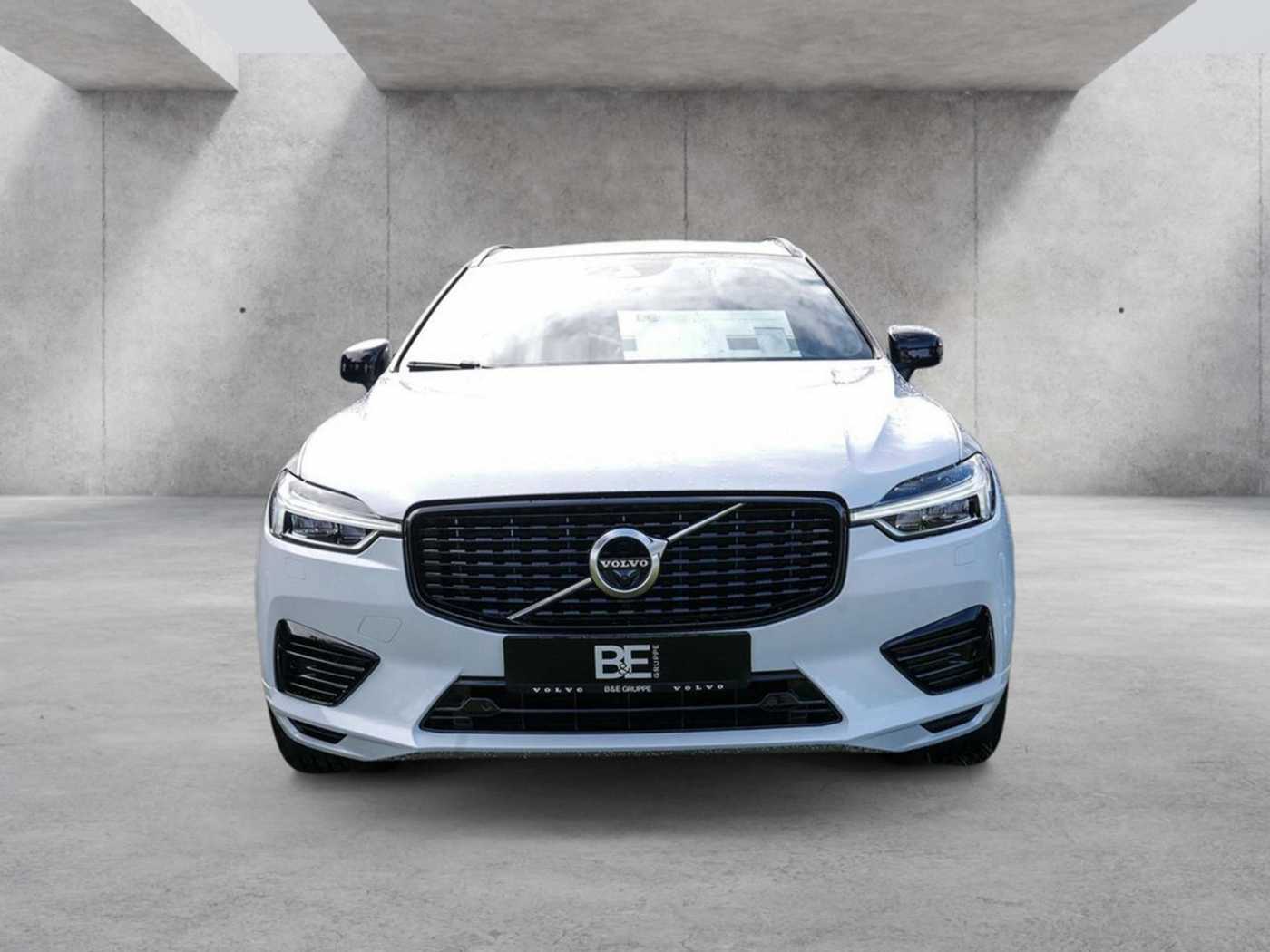 Volvo  2.0 R Design Recharge Plug-In Hybrid AWD